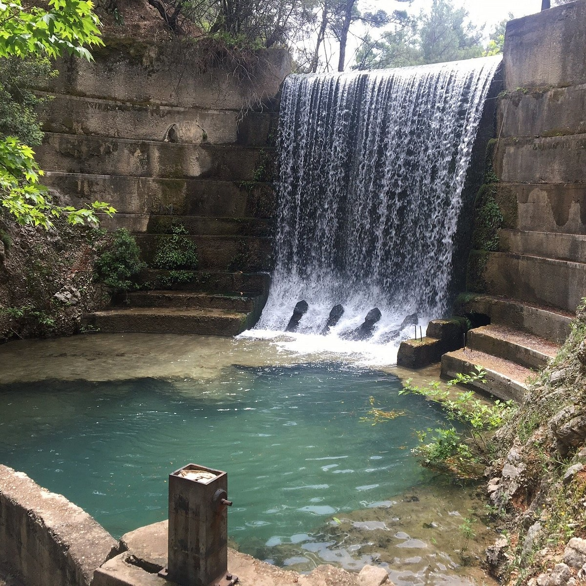 Seven Springs autem